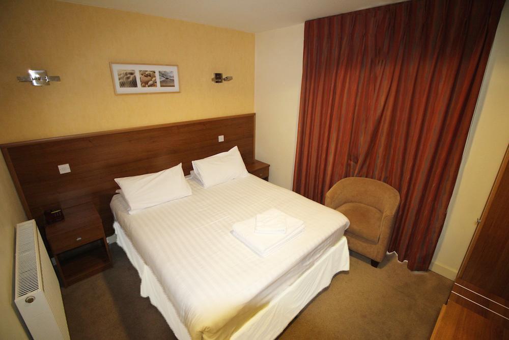 Flexistay South Park Pensiune